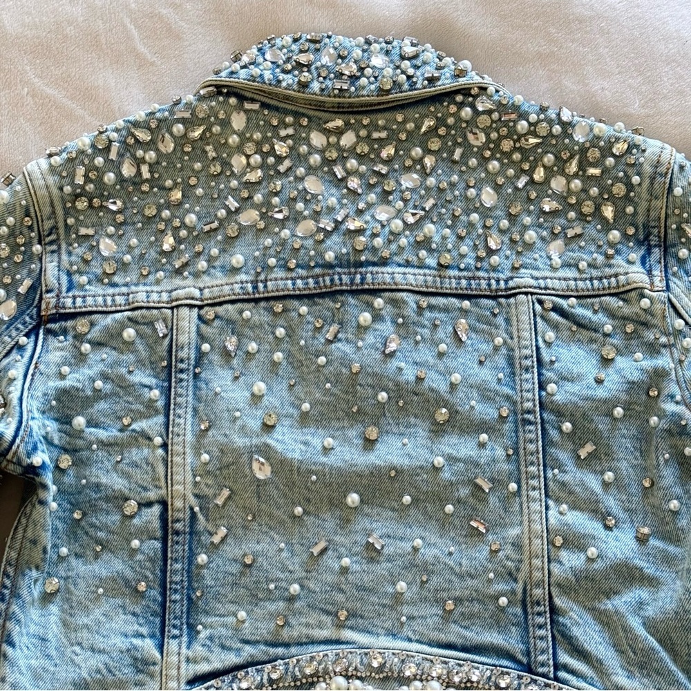 NWOT! Alice + Olivia Nelson Embellished Denim Jacket, Size XS - Picture 13 of 17